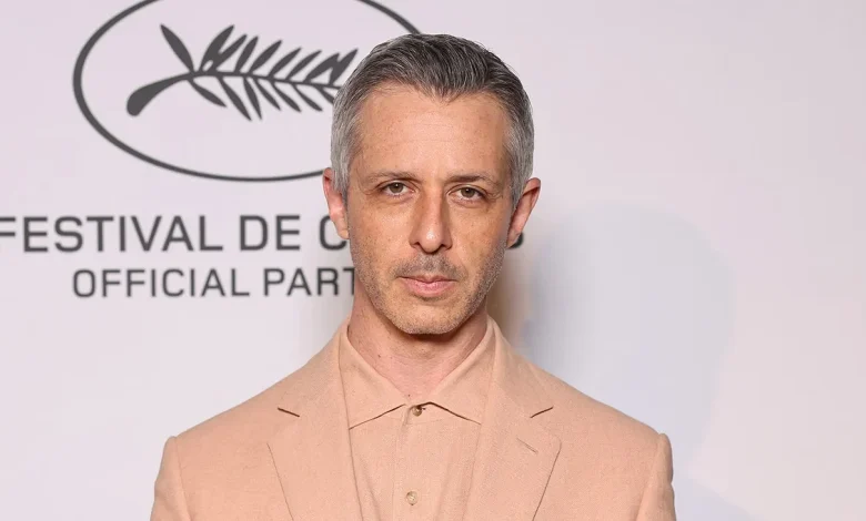 ‘Social Reckoning’: Aaron Sorkin Debuts First Footage of Jeremy Strong as Mark Zuckerberg, Calls It a “David and Goliath Story”