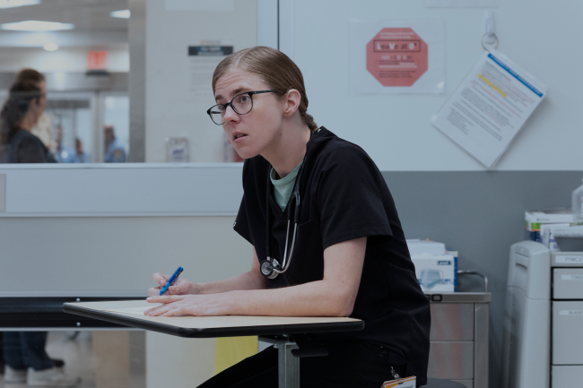 ‘The Pitt’ star Taylor Dearden on that ‘really, really painful’ moment in Mel’s ‘tough’ day