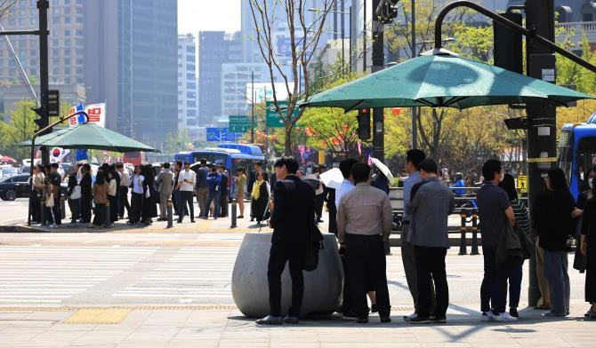 이번 주말 다시 초여름 더위…서울 한낮 최고기온 27도까지