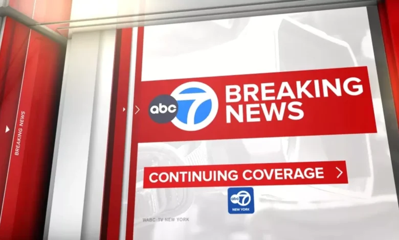 1 dead another critical after subway surfing on J train into Manhattan