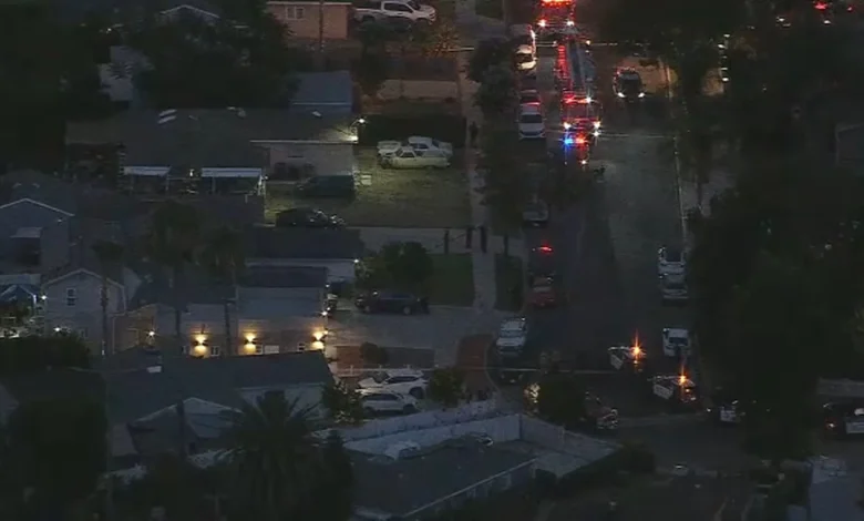 2 adults, 2 juveniles found dead with gunshot wounds in apparent murder-suicide in North Hills, LAPD says
