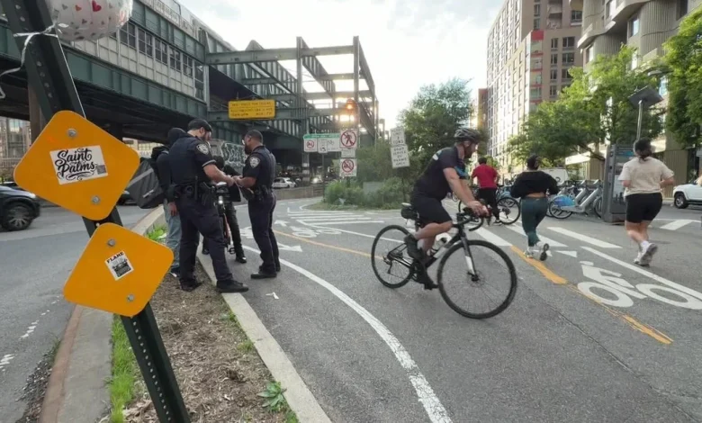 2 killed when scooter, bicycle crash in Queensboro Bridge bike lane
