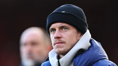 2 midfielders who have moved up Tottenham's squad, 1 who's moved down