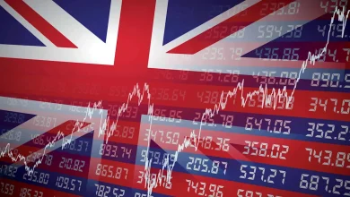 3 reasons why Lloyds shares could sink in May!