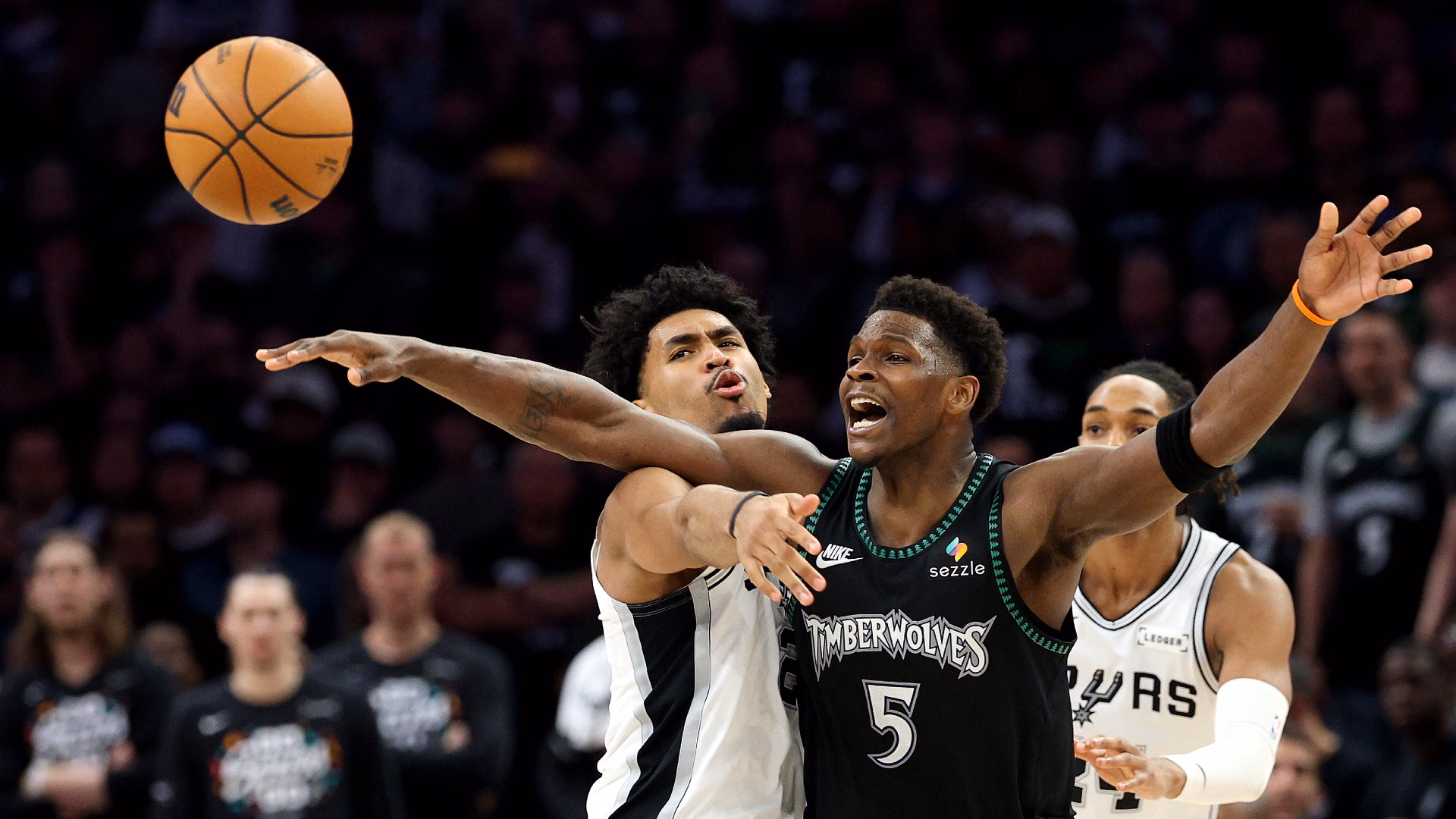 3 things to watch in Spurs-Timberwolves Game 4