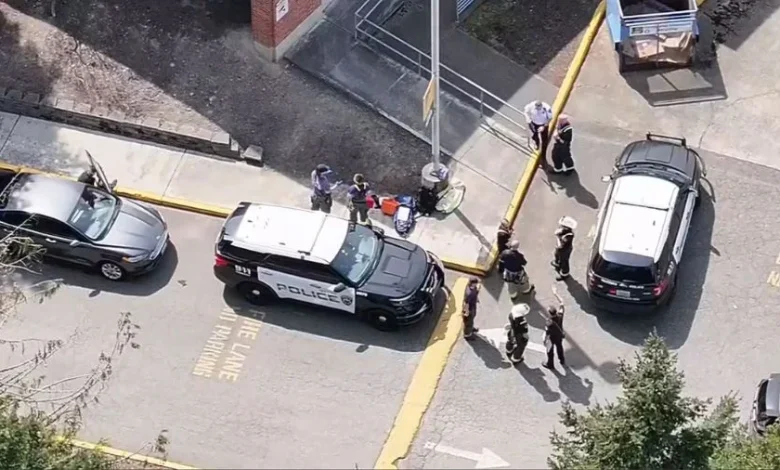 4 students, security guard injured after stabbing at Foss High School in Tacoma
