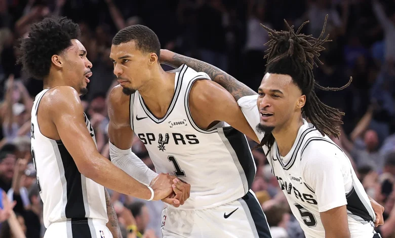 4 takeaways: Victor Wembanyama steps up, De'Aaron Fox surges as Spurs pull even