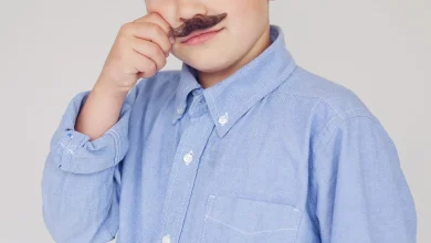 A Kid With a Fake Mustache Tricked an Online Age-Verification Tool