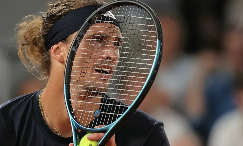 A playful slip of the tongue and a fresh pressure-cooker atmosphere: Alexander Zverev now has a rare chance to make his mark at the French Open