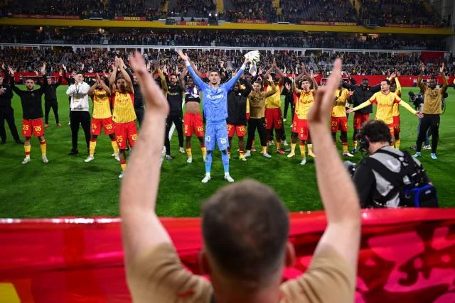 À un pas des étoiles : Lens n'a besoin que d'un point contre Nantes pour valider sa qualification en Ligue des champions