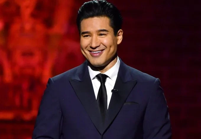 A&E sets “UFC Rivals” series hosted by Mario Lopez