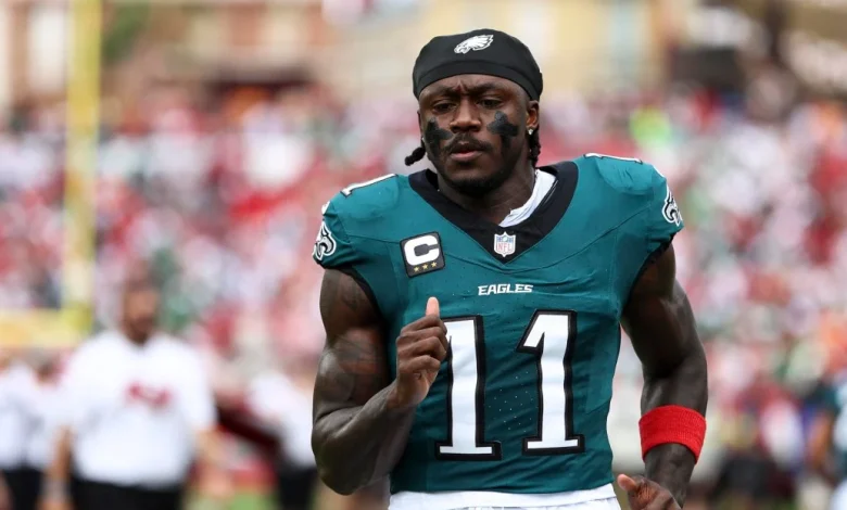 A.J. Brown trade rumors: Patriots and Eagles talks at an impasse?