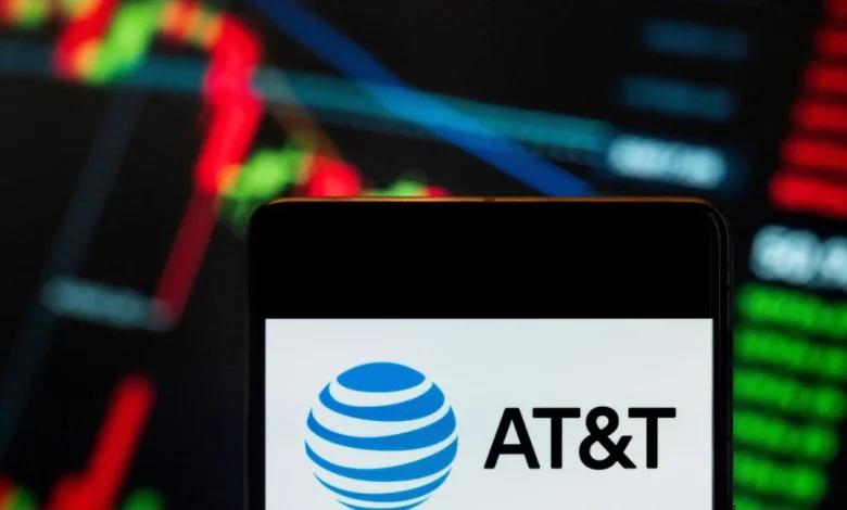 AT&T sues California in attempt to shut off old phone network