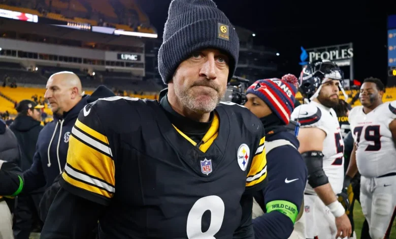 Aaron Rodgers never makes it to Steelers facility after wild weekend of rumors