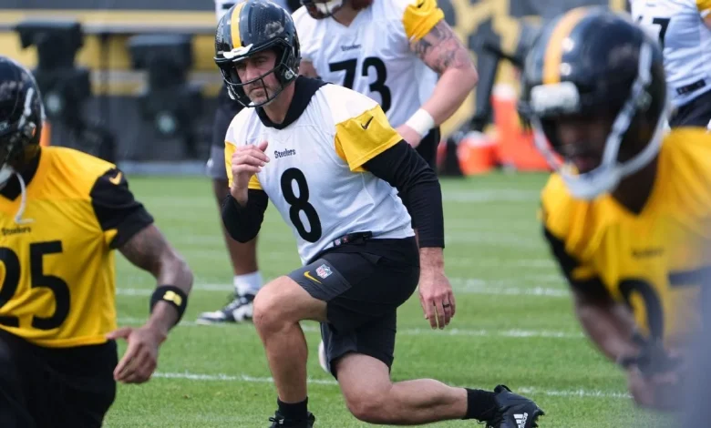 Aaron Rodgers quickly gets back to work with Steelers at OTAs