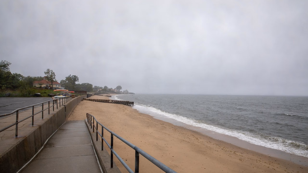 Advisory issued against swimming at 20 Nassau beaches