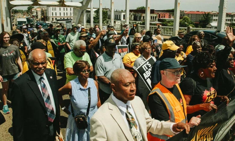 After Voting Decision, a Month of Political Earthquakes Across the South