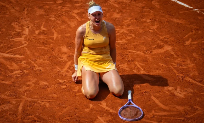 After time out of the game, Teichmann and Wang Xiyu surge into Paris second week