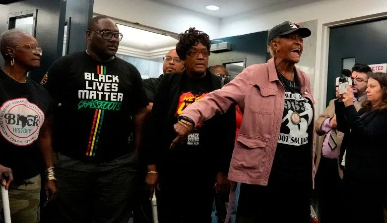Alabama urges US Supreme Court to let it eliminate a Democratic-held congressional district