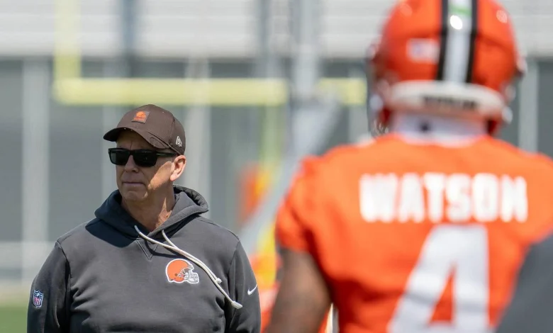 Albert Breer’s Mailbag: Why the Browns are Giving Deshaun Watson a Chance to Start
