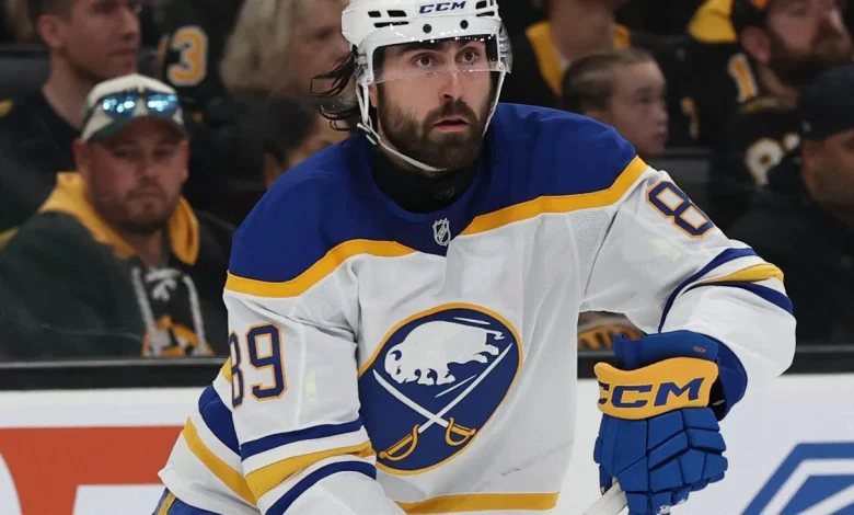 Alex Tuch's Round 2 woes won't affect next deal, agent says