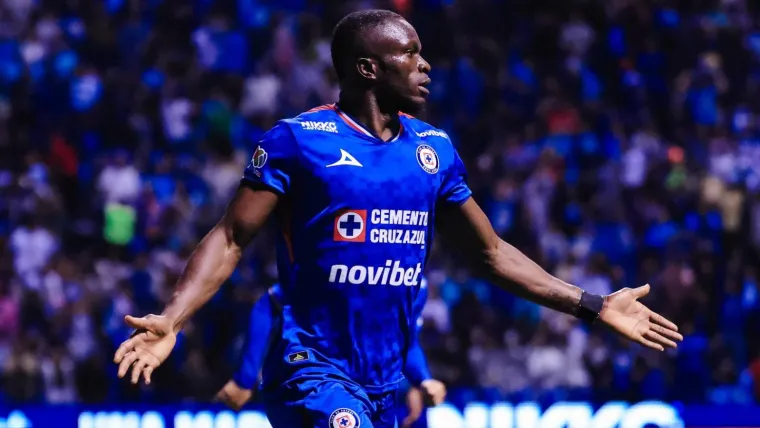 Alineaciones de Cruz Azul y Pumas hoy: titulares de la final de ida del Clausura 2026