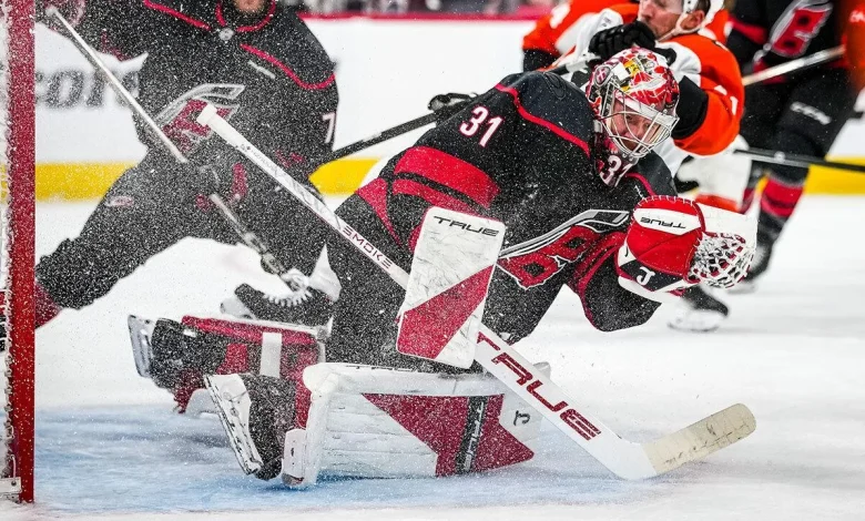 Andersen blanks Flyers