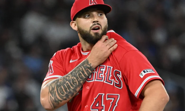 Angels Outright Alek Manoah