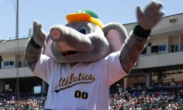 A's at Angels odds, picks and predictions