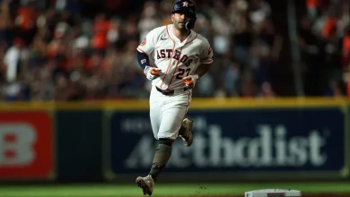Astros’ Jose Altuve exits game after grabbing side on awkward swing
