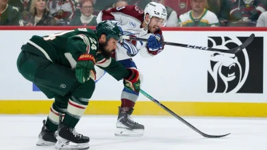 Avalanche change lines, goalies, then tame Wild for 3-1 lead