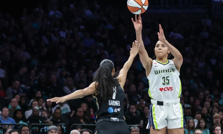 Azzi Fudd’s third-quarter surge powers the Wings past the Liberty in Sabrina Ionescu’s debut