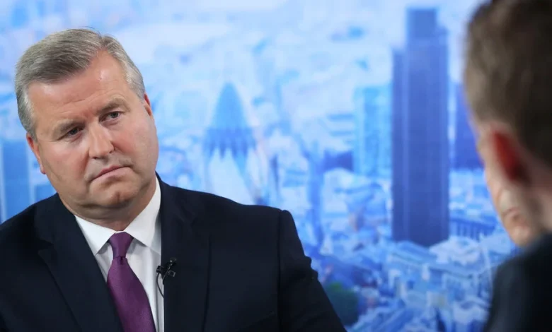 BP’s Former Chairman, Albert Manifold, Disputes How Company Characterized His Dismissal