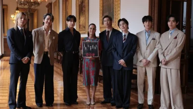 BTS Greets ARMY from Mexico’s Presidential Palace