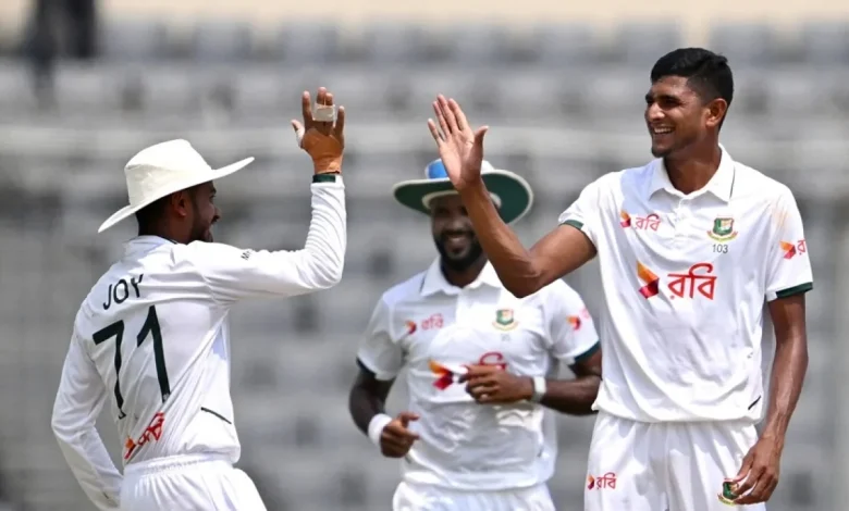 Babar boost for Pakistan but Bangladesh have all the momentum