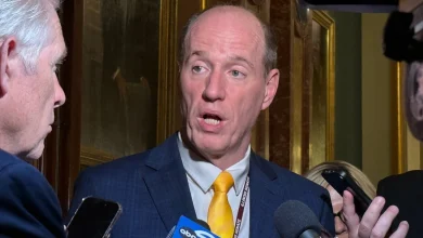 Bears' megaprojects stadium bill breaks down day before Illinois legislative deadline