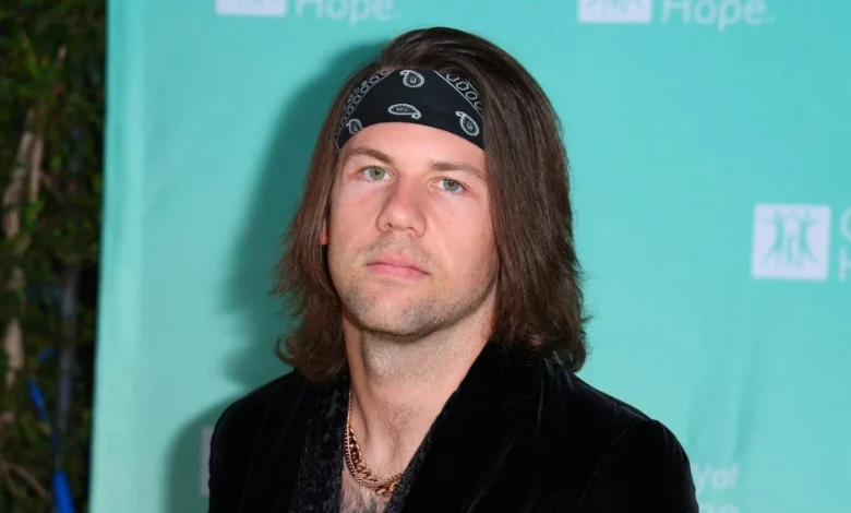 Beartooth Singer Caleb Shomo Comes Out as Gay