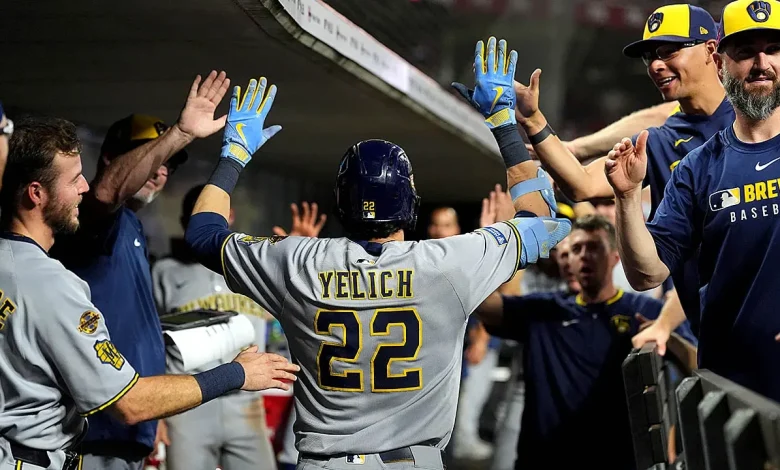 Betting outlook focuses on the total as the Brewers take on the Cubs in series finale