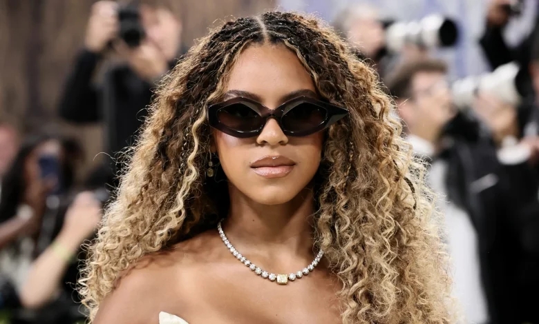 Blue Ivy: Team Directs Her While She Poses At Met Gala (WATCH)