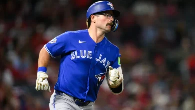 Blue Jays Option Davis Schneider