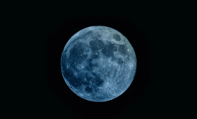 Blue Moon : une rare “lune bleue” éclairera le ciel ce 31 mai 2026 - voici ce qu’elle va nous apporter