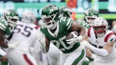 Breece Hall, Jets agree to three-year deal