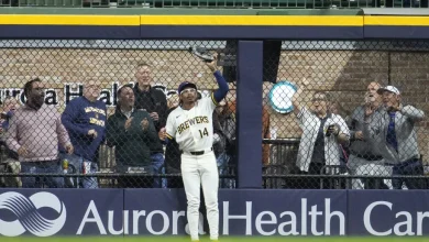 Brewers Designate Greg Jones For Assignment