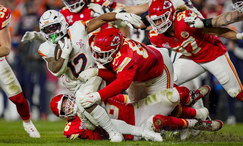 Broncos fans turned a dream Chiefs opener into the NFL’s dumbest outrage