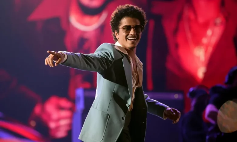 Bruno Mars Ties His Longest Run At No. 1 With His Latest Chart-Topper