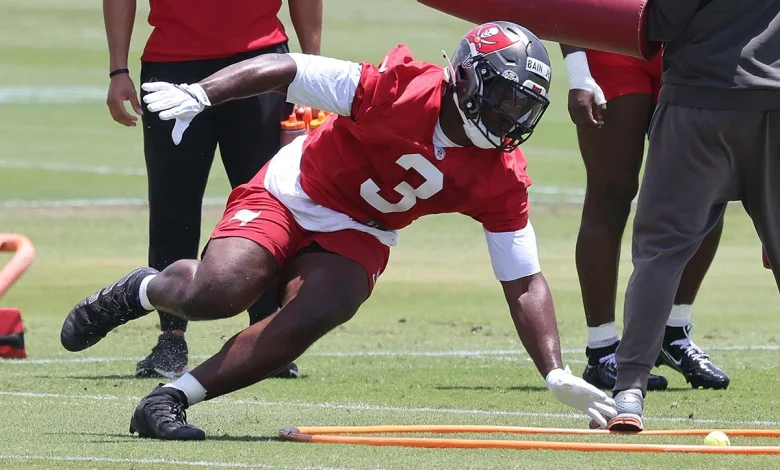 Bucs Rookie Mini-Camp Insider Day 1: Bain In "Midseason Form," New Coaches Bring Juice