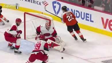 CAR@PHI: Andersen with a great save against Alex Bump