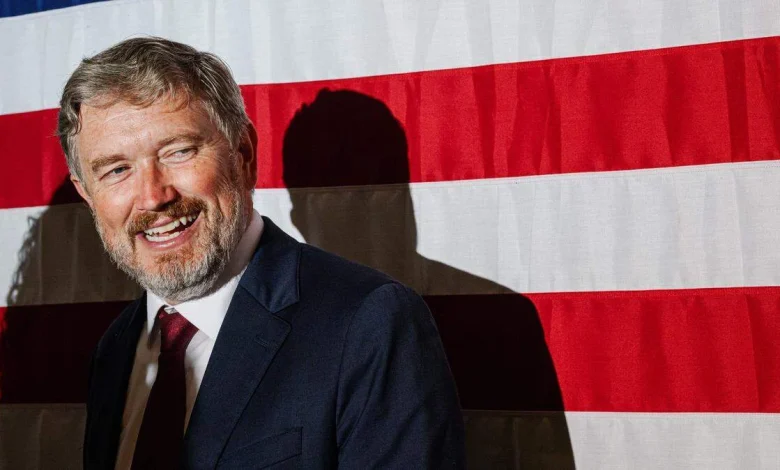 Can Massie run as an independent or write-in candidate?