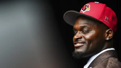 Cardinals sign first-round pick Jeremiyah Love