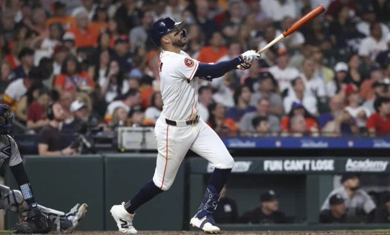 Carlos Correa To Undergo Season-Ending Ankle Surgery